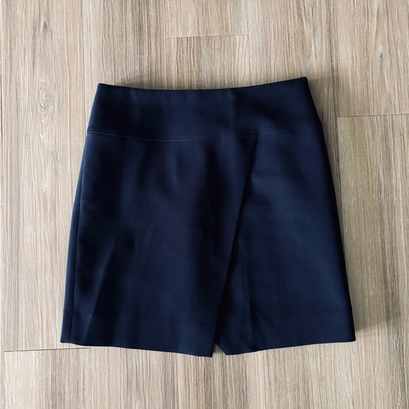 J. Crew Mini Skirt Navy Blue Wrap Crossover Lined Women 4 Preppy Office Academia - Picture 3 of 10